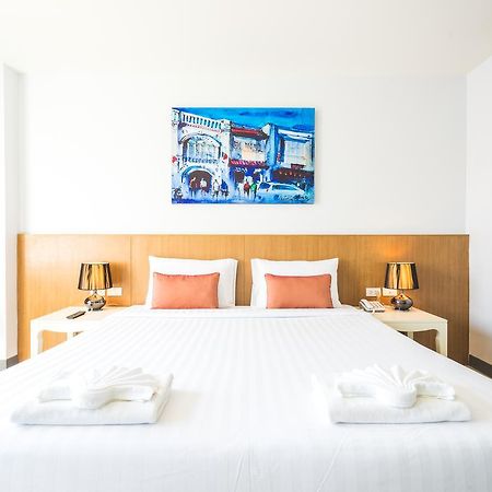 Vapa Hotel - Sha Extra Plus Phuket Bagian luar foto