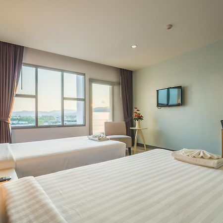 Vapa Hotel - Sha Extra Plus Phuket Bagian luar foto
