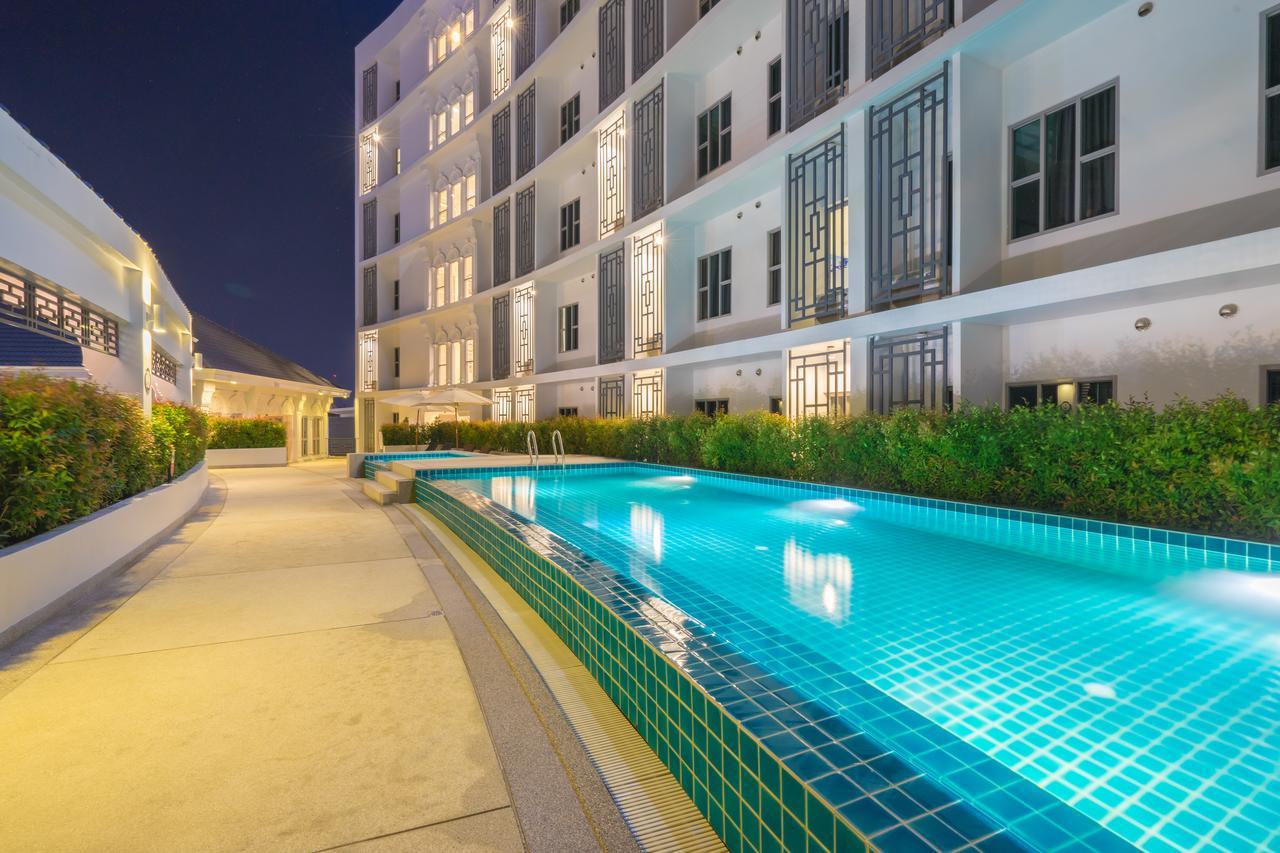 Vapa Hotel - Sha Extra Plus Phuket Bagian luar foto