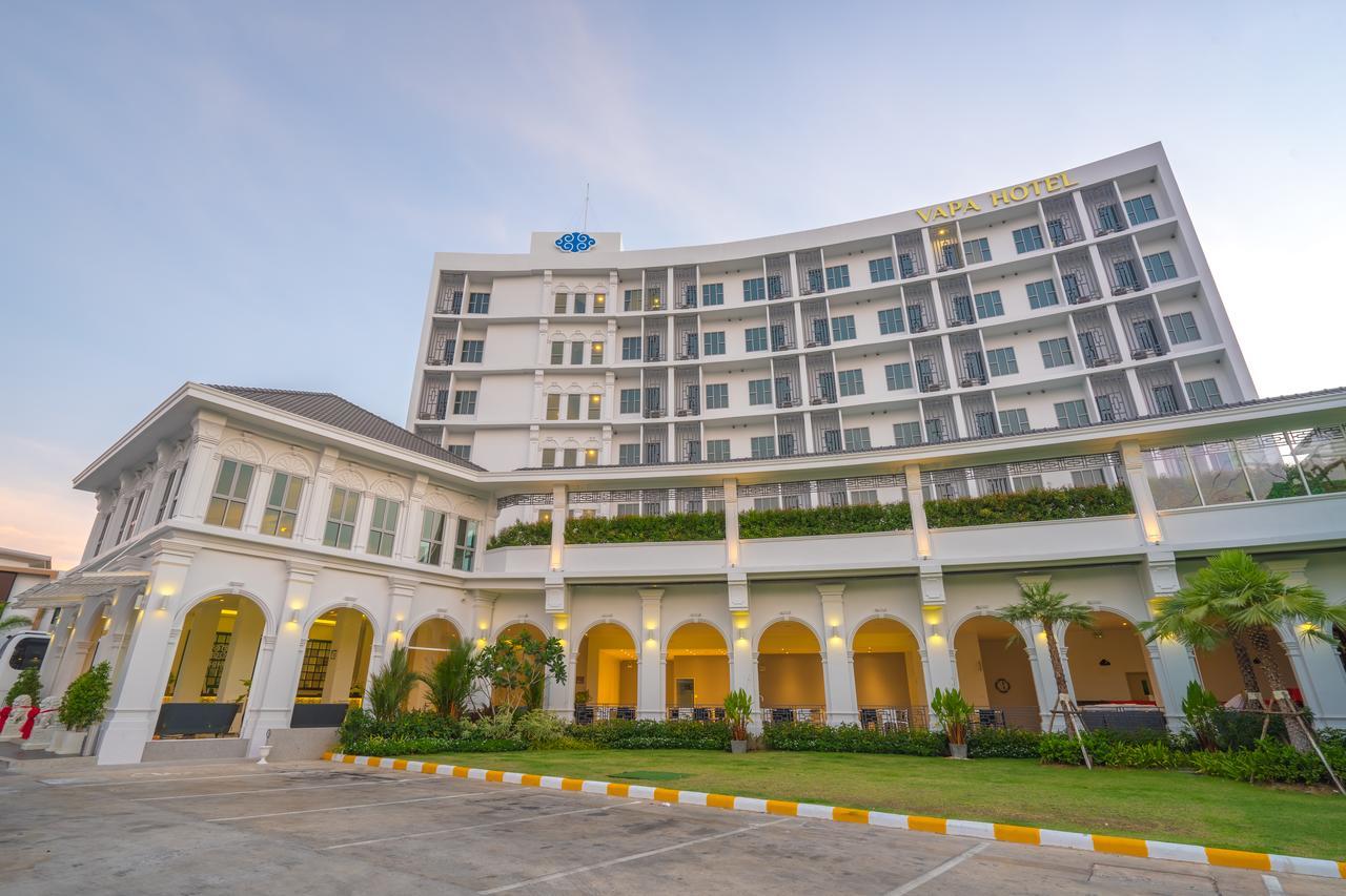 Vapa Hotel - Sha Extra Plus Phuket Bagian luar foto