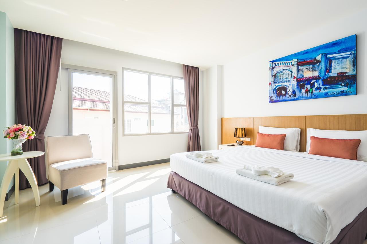 Vapa Hotel - Sha Extra Plus Phuket Bagian luar foto