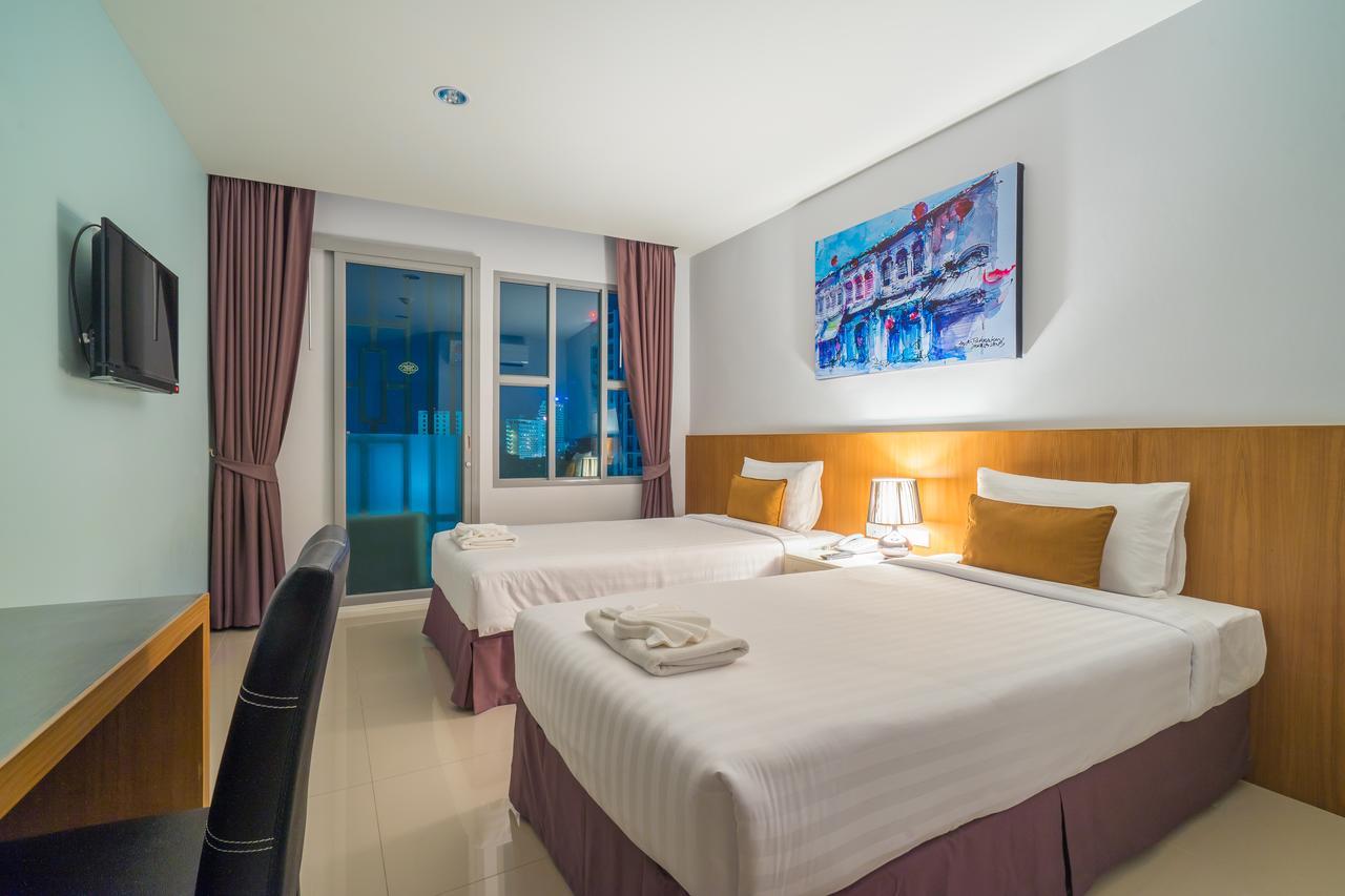 Vapa Hotel - Sha Extra Plus Phuket Bagian luar foto