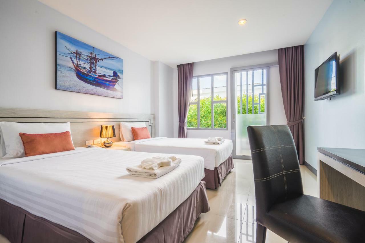 Vapa Hotel - Sha Extra Plus Phuket Bagian luar foto